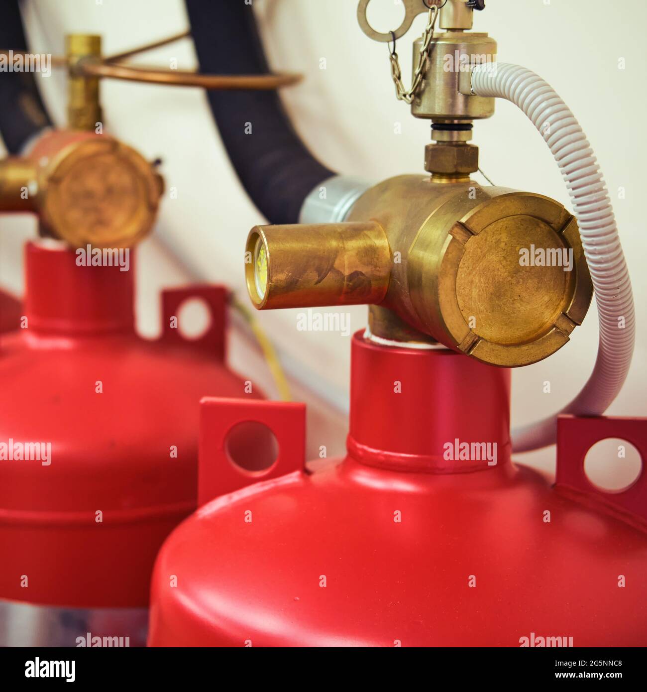 Co2 fire extinguishing system hires stock photography and images Alamy
