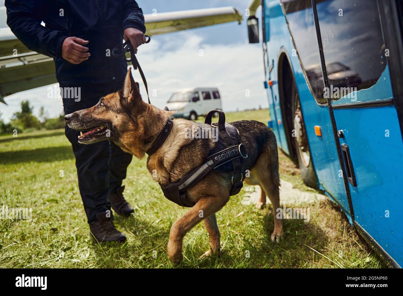 Narcotics inspection truck hi-res stock photography and images - Alamy
