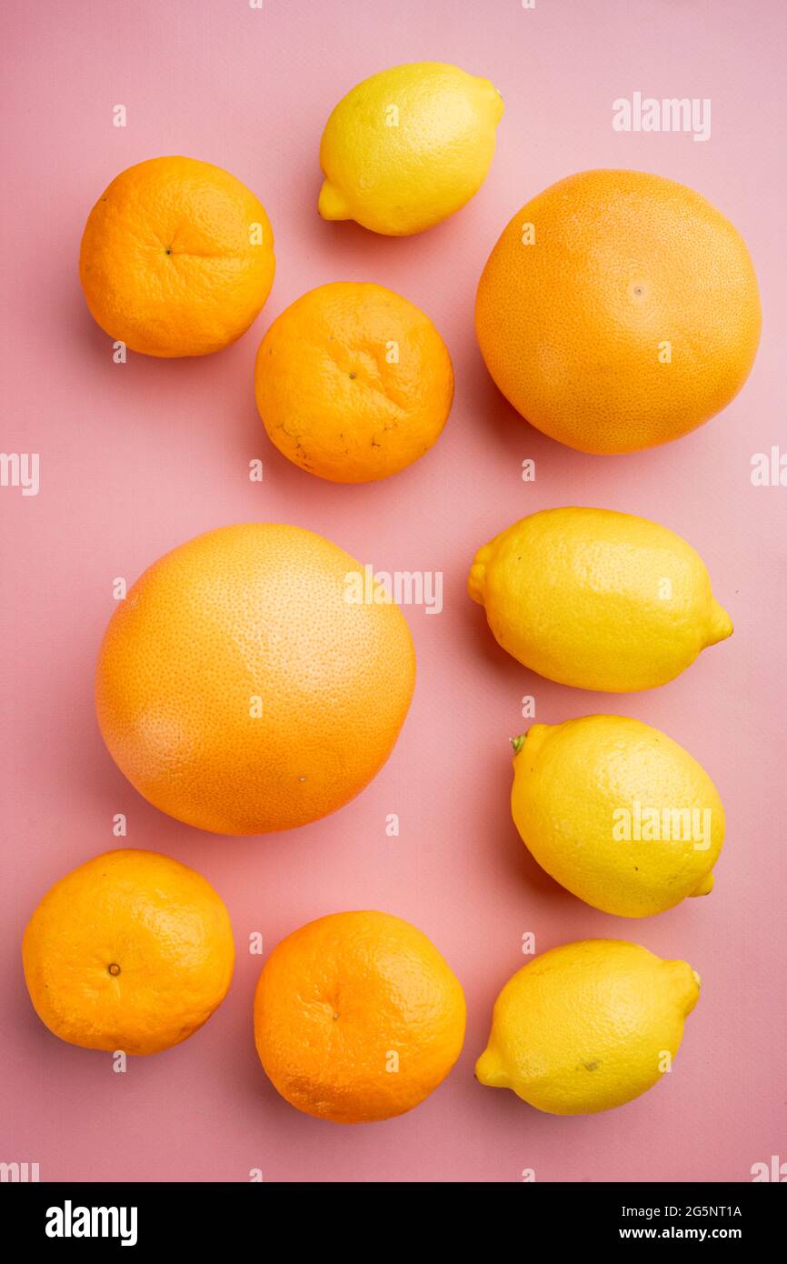 Set citrus tropical fruits hi-res stock photography and images - Alamy