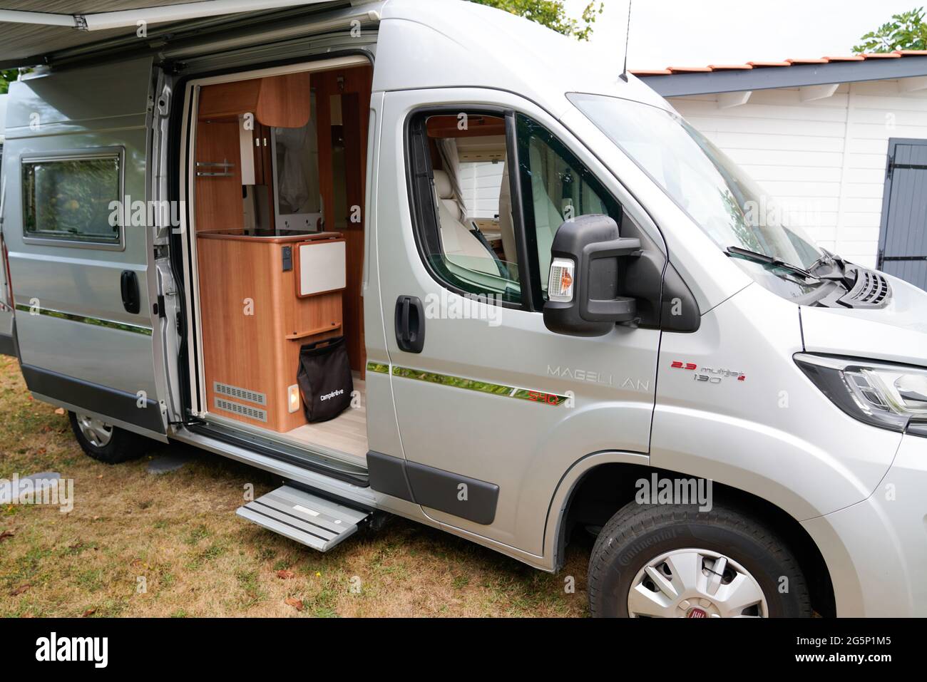 Bordeaux , Aquitaine France - 01 10 2021 : Fiat ducato camper Van motorhome  parked in camping area Stock Photo - Alamy