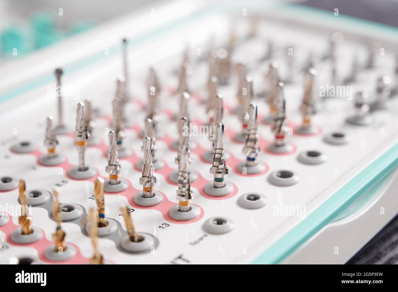 Set of drill nozzles for a dental bur machine for implants. Surgical