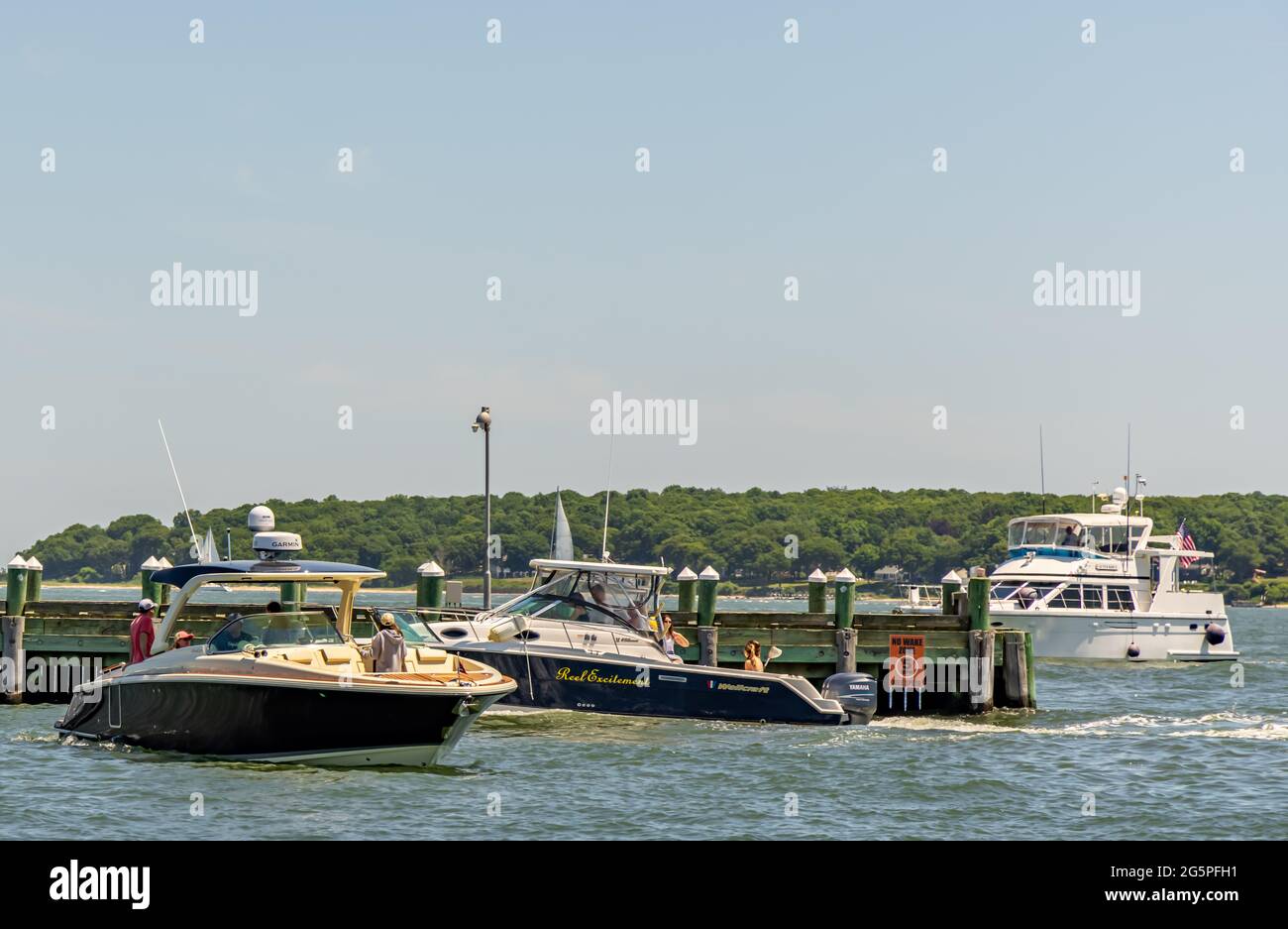 People going in different directions hires stock photography and
