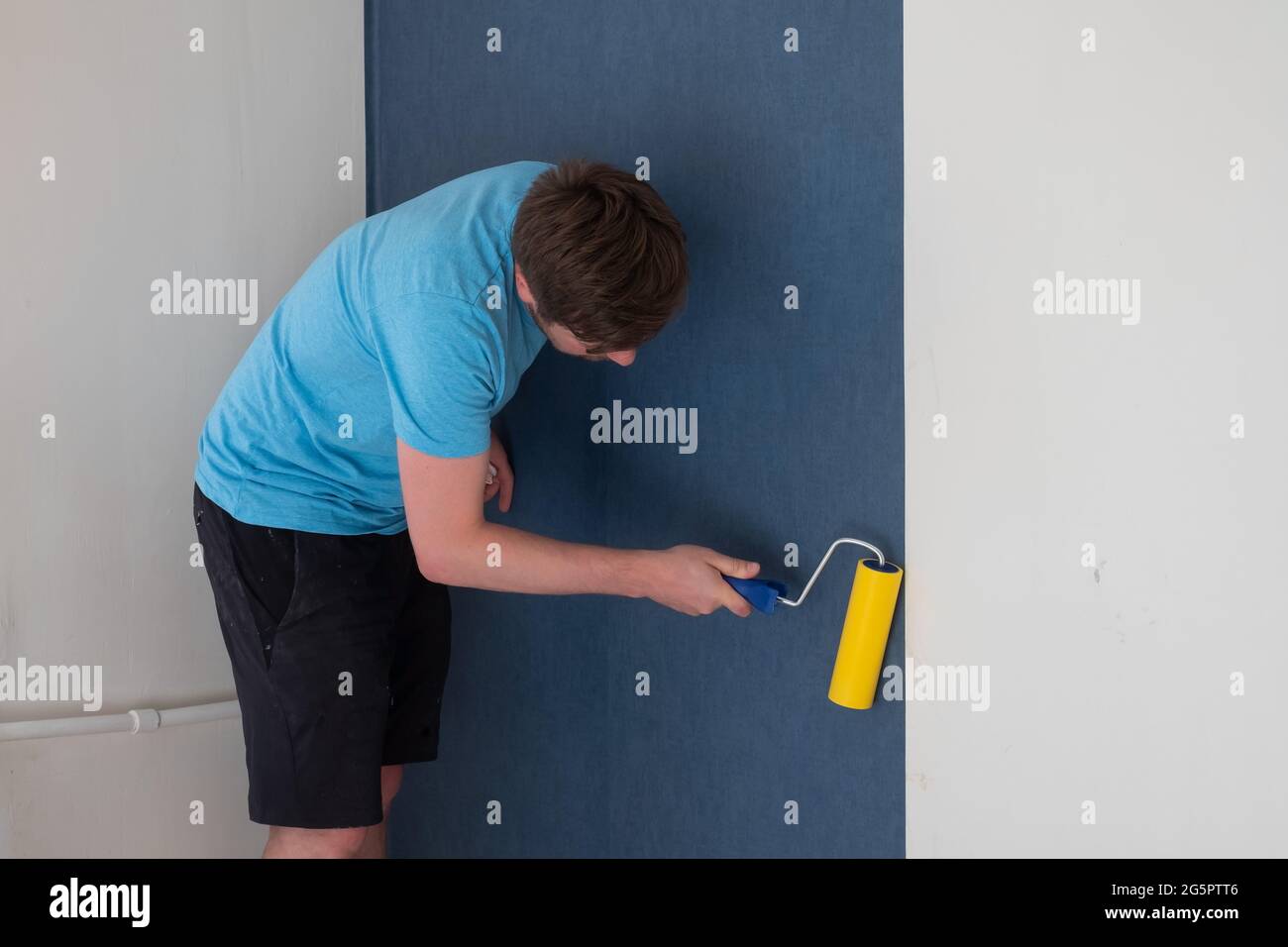 Tool, roller for smoothing wallpaper. Wallpapering in the apartment