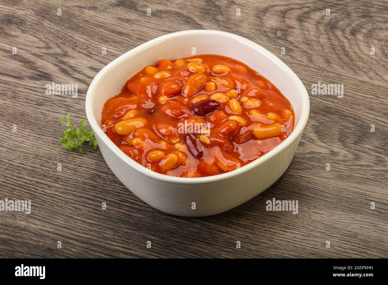 Baked various kidney in tomato sauce Stock Photo Alamy