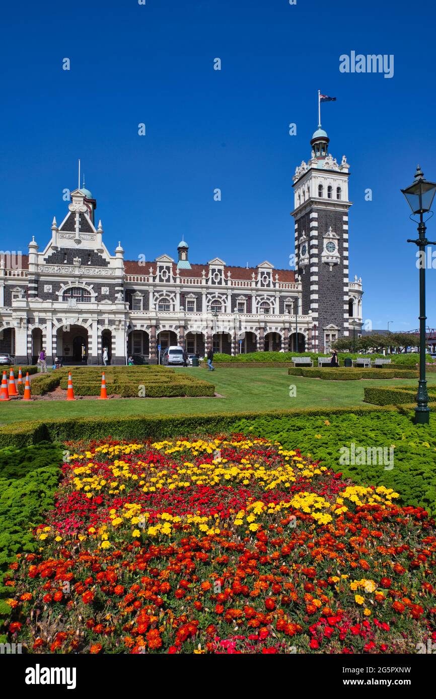 Dunedin architecture hi-res stock photography and images - Alamy
