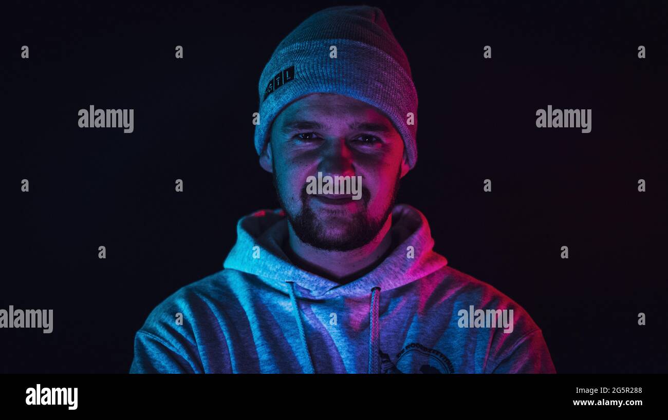 Studio portraits with colours Stock Photo - Alamy