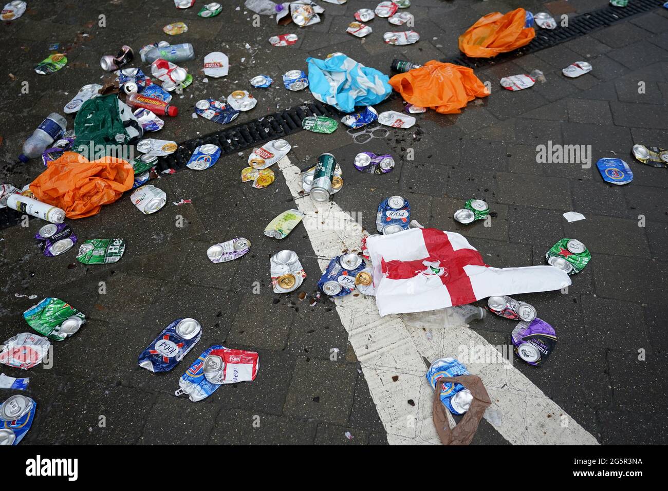 Litter left by fans ahead of the UEFA Euro 2020 round of 16 match between England and Germany at the 4TheFans fan zone outside Wembley Stadium. Picture date: Tuesday June 29, 2021. Stock Photo