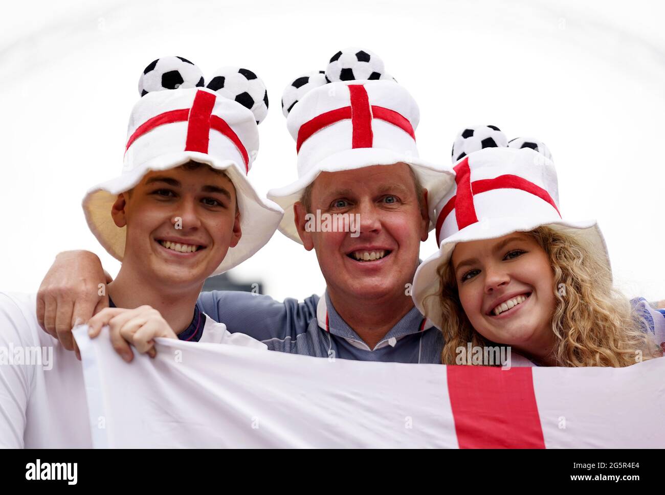 Fans watch the UEFA Euro 2020 round of 16 match between England and Germany at the 4TheFans fan zone outside Wembley Stadium. Picture date: Tuesday June 29, 2021. Stock Photo