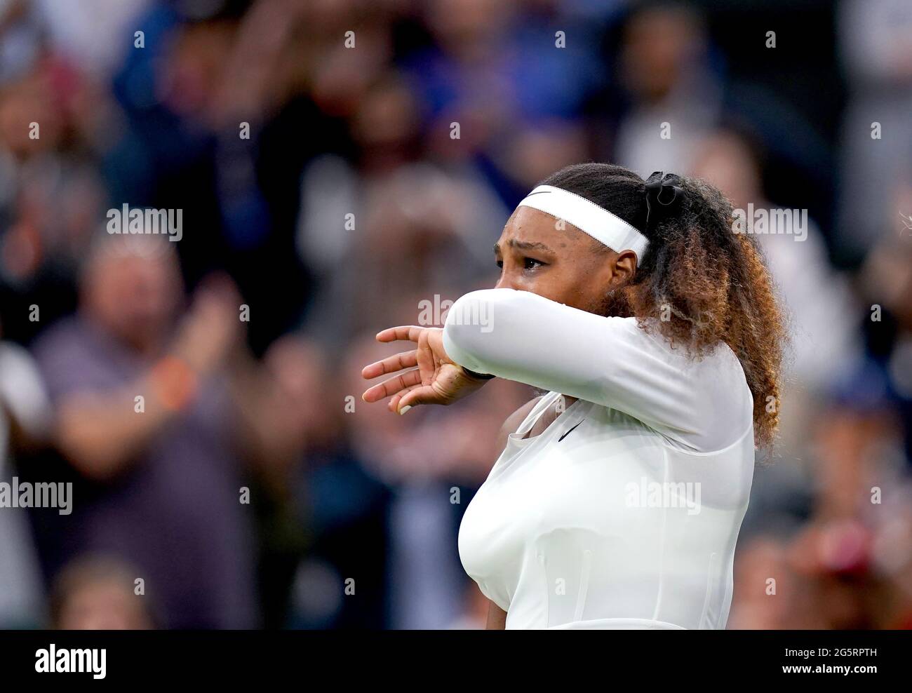 Serena Williams retires from her first round ladies' singles match