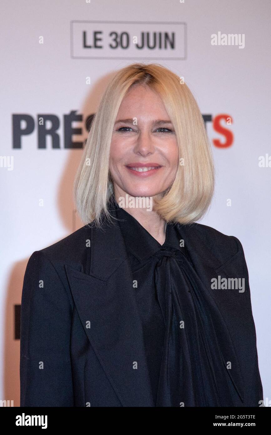 Pascale Arbillot Attending The Presidents Premiere At The Grand Rex pascale-arbillot-attending-the-presidents-premiere-at-the-grand-rex