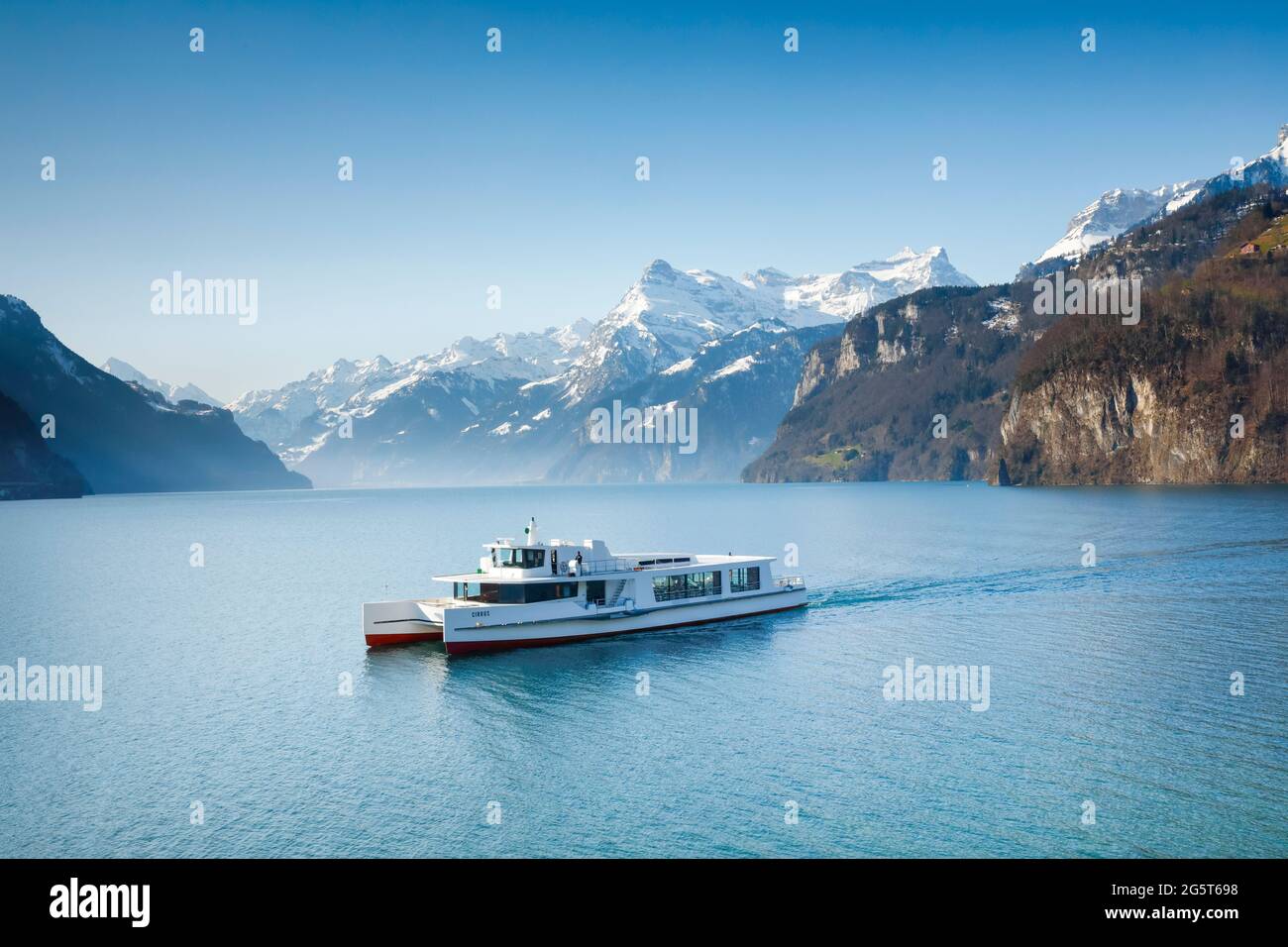 vista from Brunnen onto a liner on Lake Lucerne, Switzerland Stock Photo