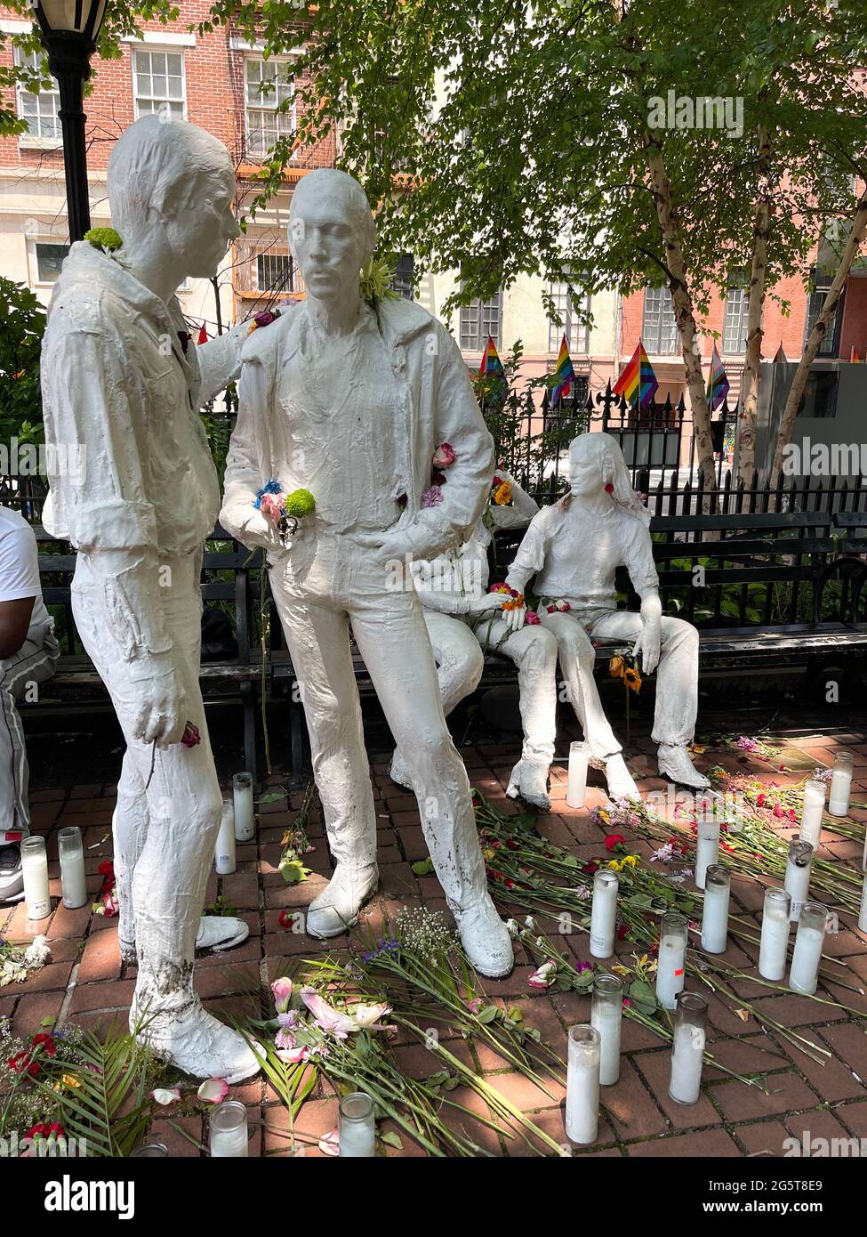 George Segal's The Gay Liberation statue is part of the Stonewall National Monument in Christopher Park across from the Stonewall Inn, New York, NY Stock Photo