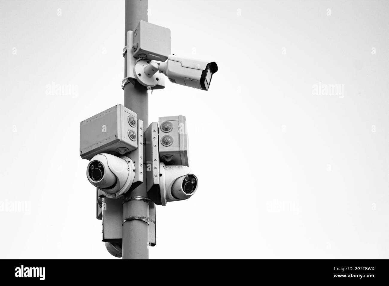 Building protected by cctv Black and White Stock Photos & Images Alamy