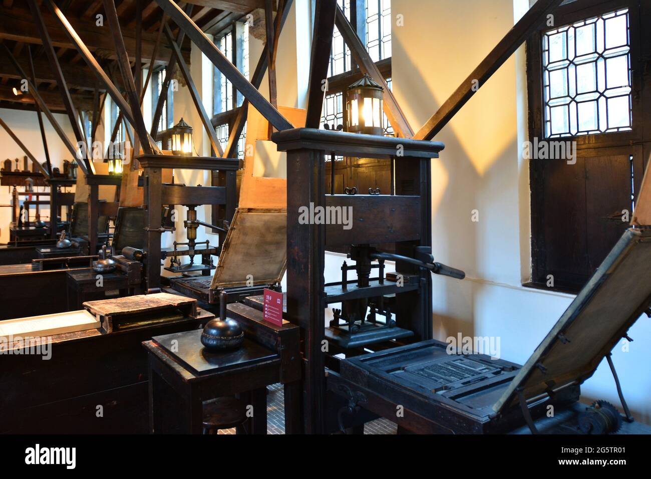 BELGIUM. ANTWERPEN.OPEN IN 1877, THE MUSEUM PLANTIN-MORETUS IS DEDICATED TO  THE HISTORY OF THIS PRINTING FACTORY OPEN DURING THE XVITH CENTURY BY CHR  Stock Photo - Alamy