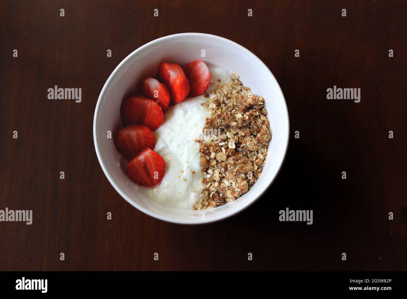 Healthy breakfast bowl Stock Photo - Alamy