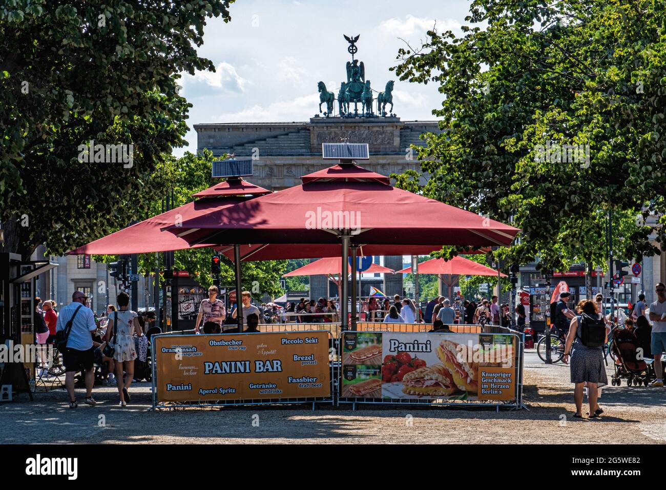 Lifts regulations hires stock photography and images Alamy