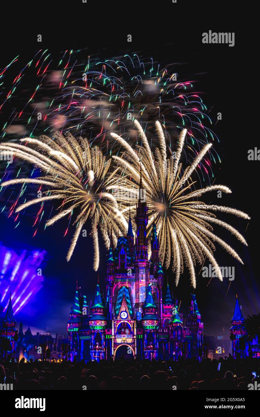 USA. 29th June, 2021. Employees and guests gather to watch one of the Disney World Firework spectaculars display test runs in Orlando, FL on June 29, 2021. Spectators will be allowed to watch the show when Covid-19 restrictions are eased at Walt Disney World on July 1, 2021. (Photo by Alex G. Perez/AGPfoto/Sipa USA) Credit: Sipa USA/Alamy Live News Stock Photo