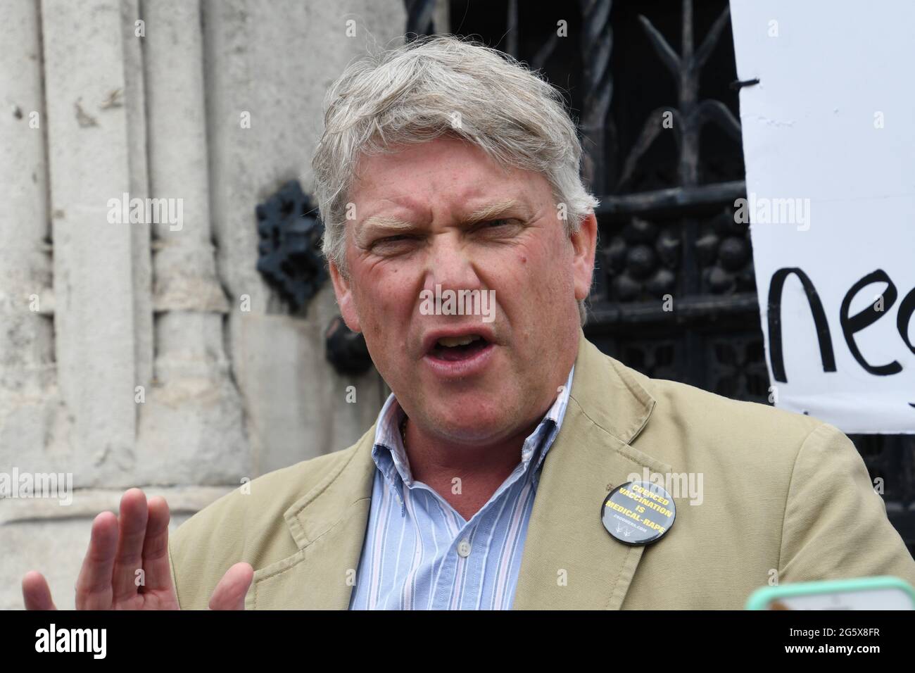 On 30 June 2021, Speaker Jeff Wyatt at Resist, Defy, Do NOT Comply! - No More Lockdowns protest NoVaccinePassport of the anti-vaccine and anti-lockdown, claimed the British government was corrupt in order to control the freedom of British citizens at Parliament Square, London, UK. Stock Photo