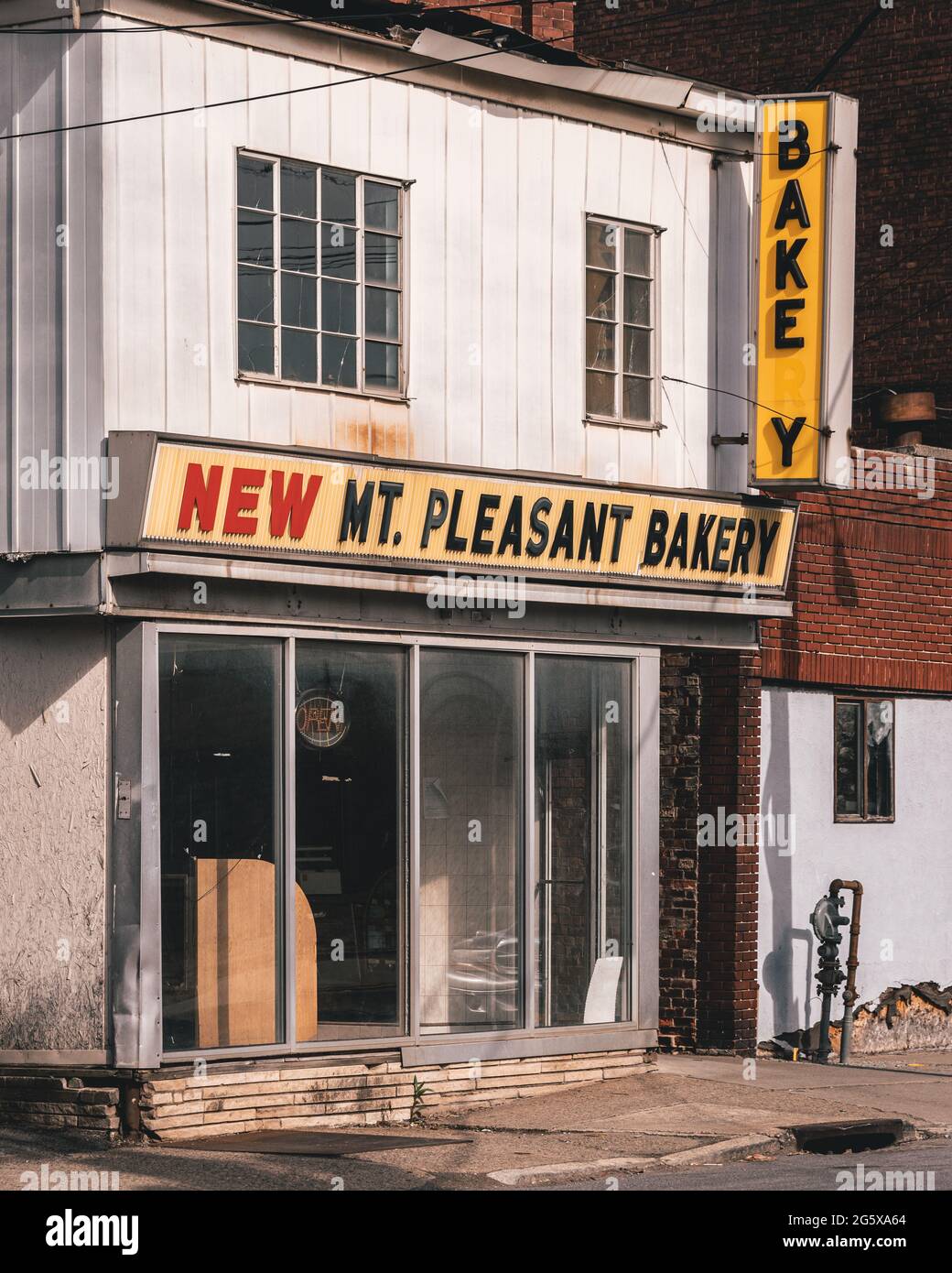 Abandoned bakery, Schenectady, New York Stock Photo Alamy
