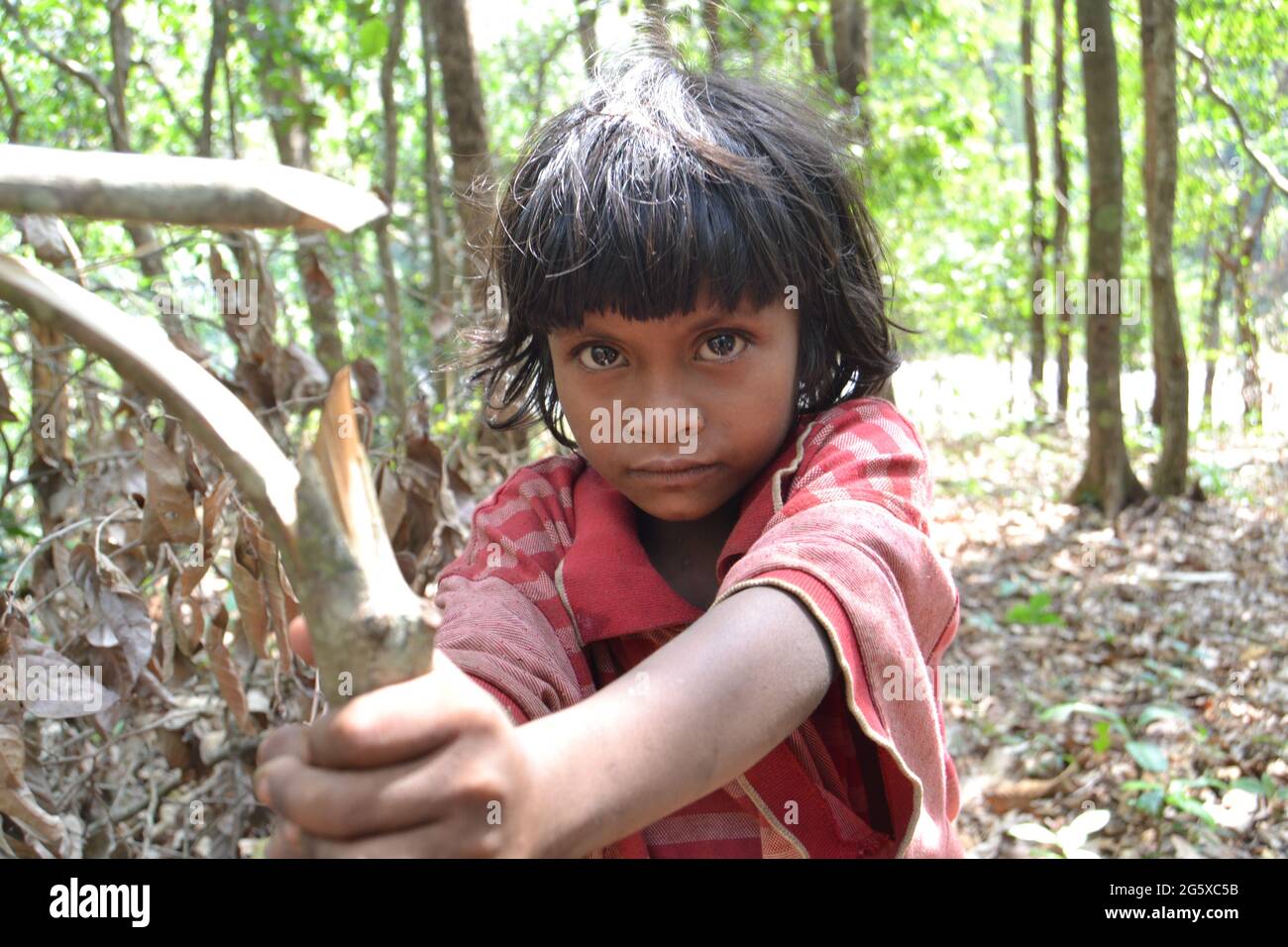 Tribal girl hi-res stock photography and images - Alamy