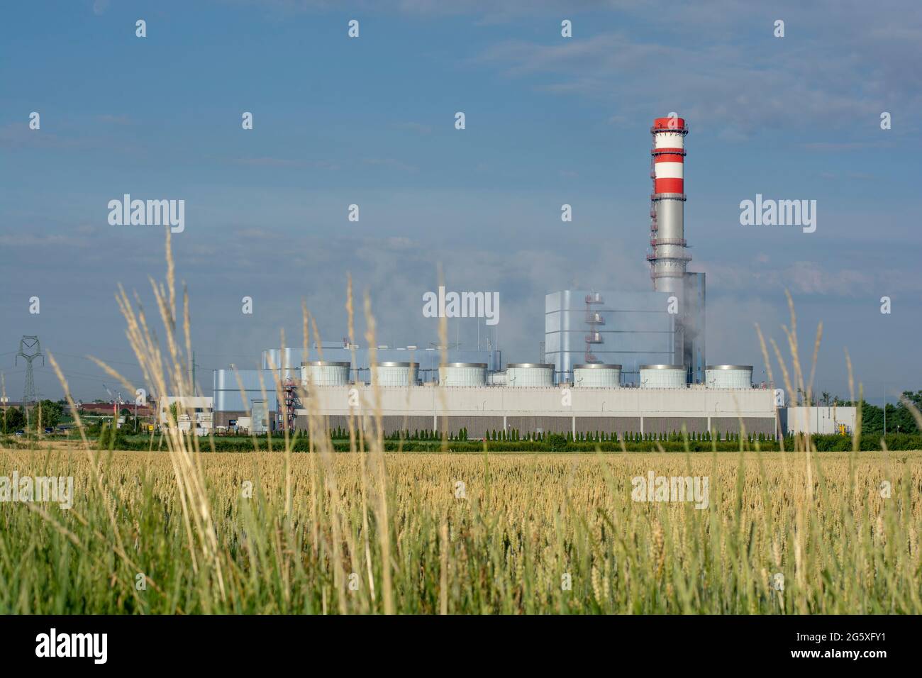 Industrial Machines. Internal Structure of Large Thermal Power Plant Stock  Image - Image of pipeline, cycle: 230513119