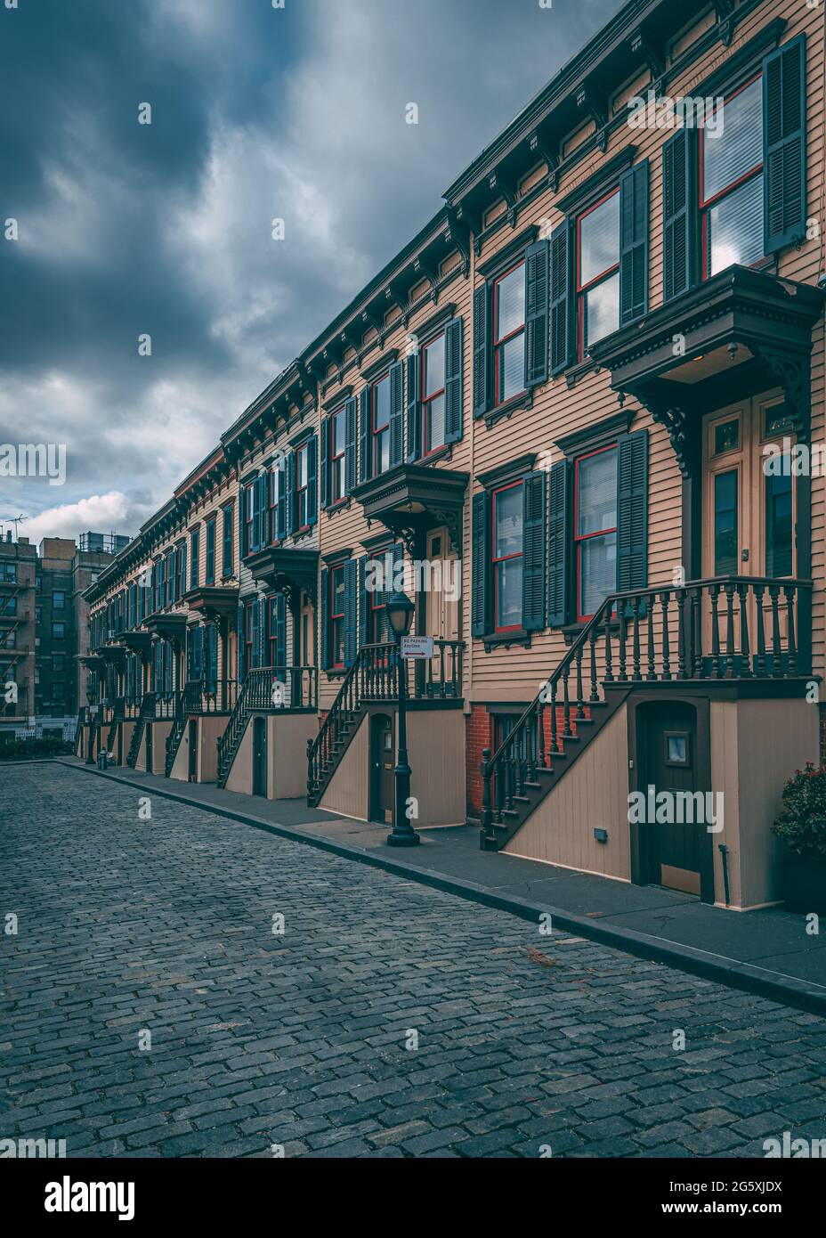 A row of houses at Sylvan Terrace, Washington Heights, Manhattan, New York Stock Photo