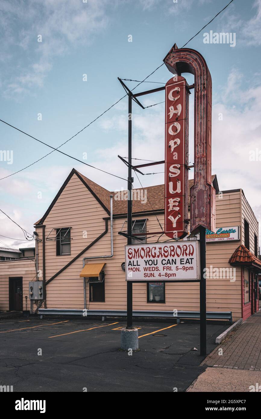 Chop Suey sign in Kingston, New York Stock Photo Alamy