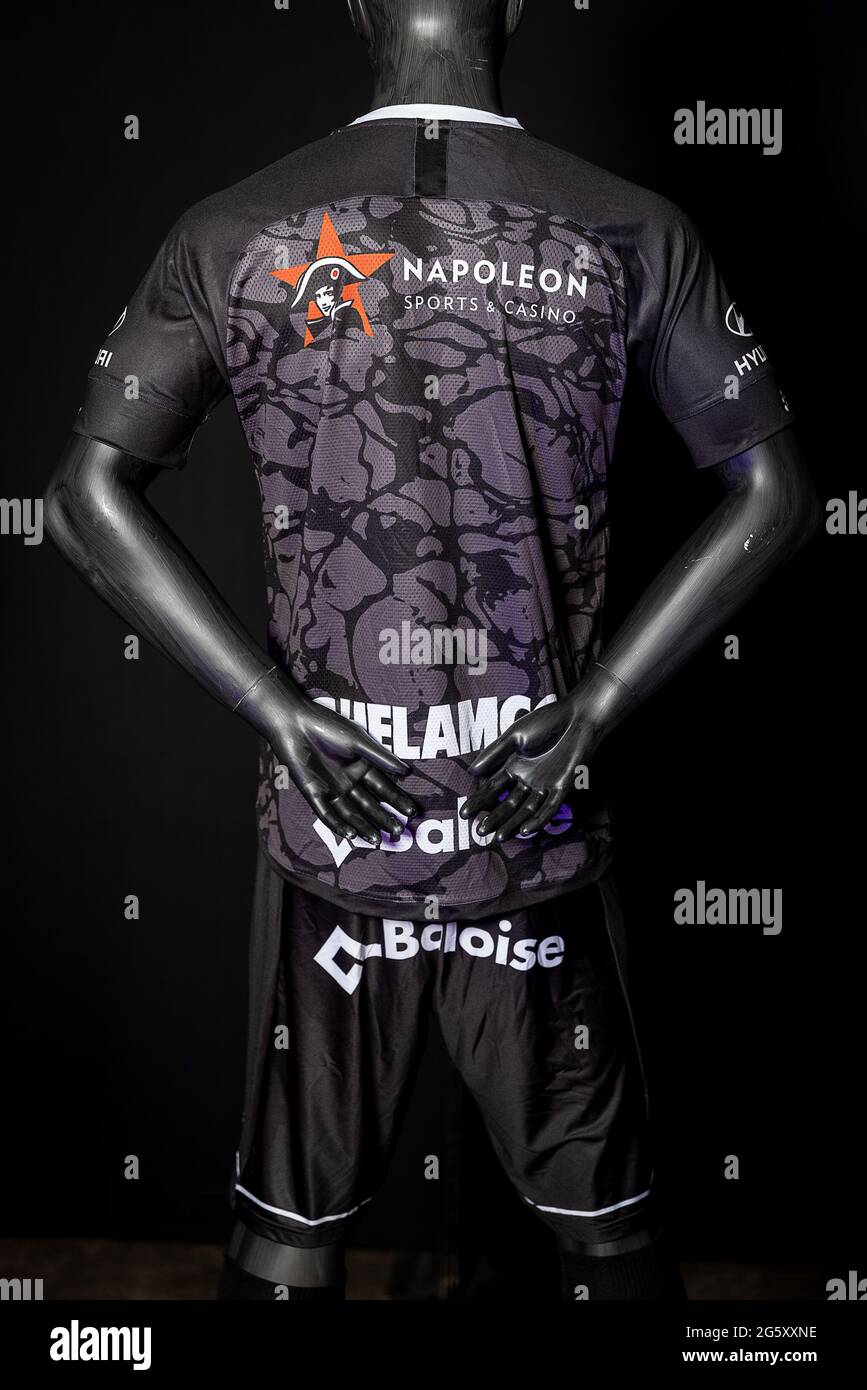 Illustration Picture Shows A Press Moment Of Belgian Soccer Team Kaa Gent To Present The New Shirt For The Upcoming Season Wednesday 30 June 21 In Stock Photo Alamy
