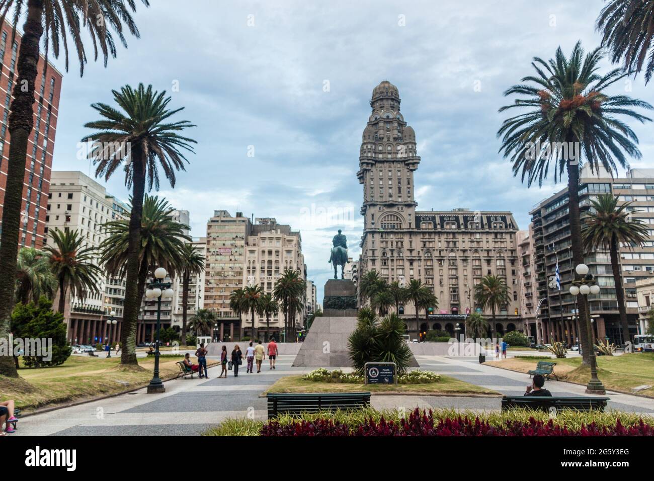 MONTEVIDEO, URUGUAY - FEB 18, 2015: View of Plaza Independecia square in the center of Montevideo. Stock Photo