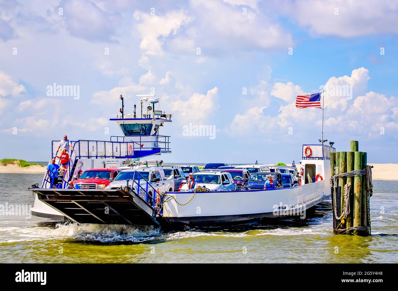 Dauphin island ferry hires stock photography and images Alamy