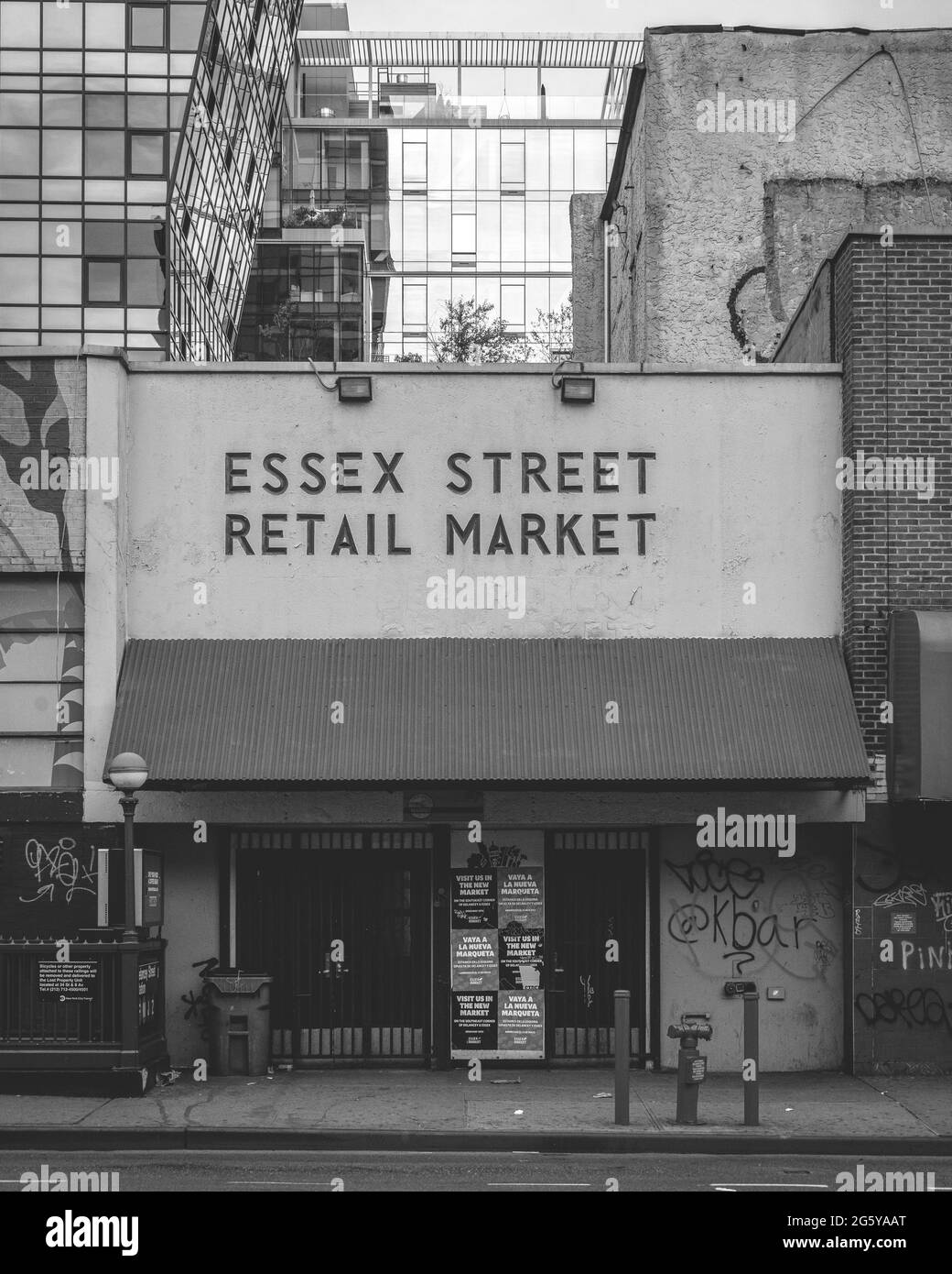 Essex Street Retail Market, in the Lower East Side, Manhattan, New York City Stock Photo Alamy