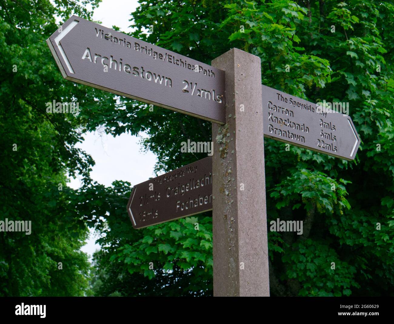 Speyside Way signpost, Aberlour, Grampian Stock Photo
