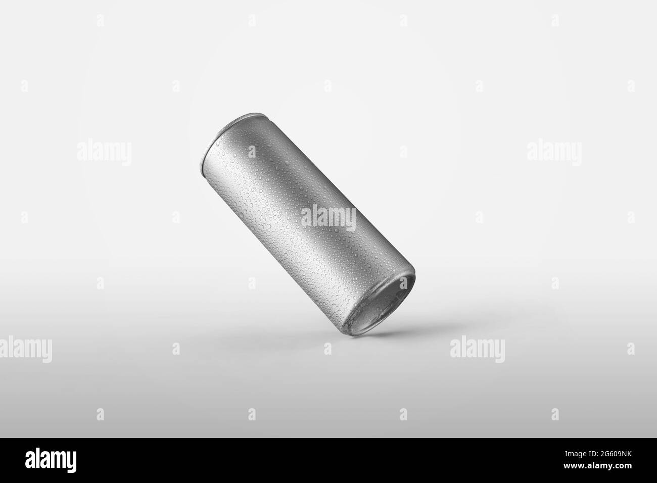 Metal can template with water drops, silver shiny packaging for presentation design and label advertising. Mockup tin bottle with condensate isolated Stock Photo