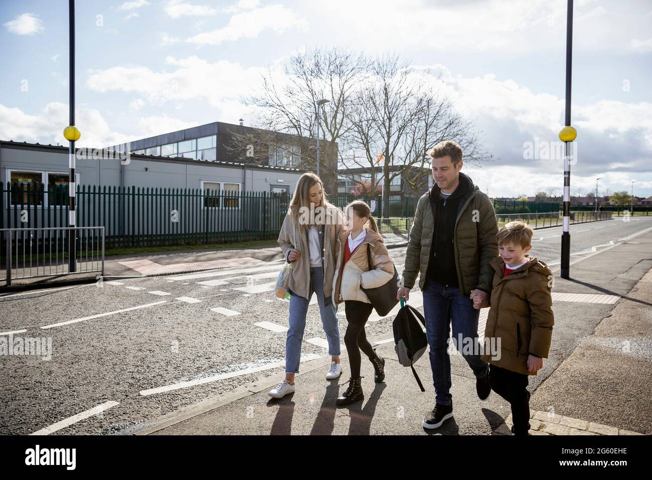 Four children family uk city hi-res stock photography and images - Alamy