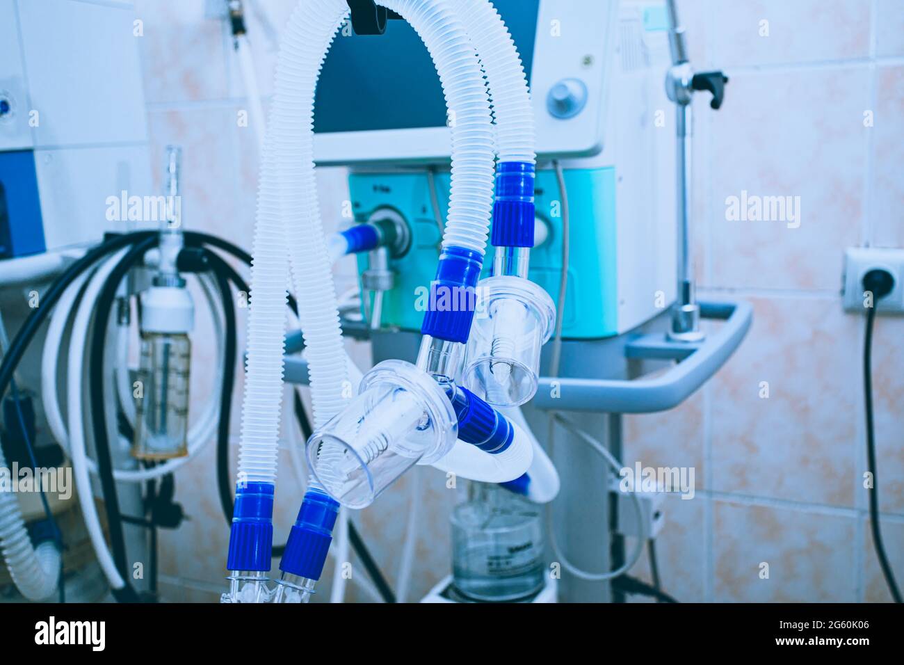 Components of medical device for ventilating lungs in hospital Stock Photo