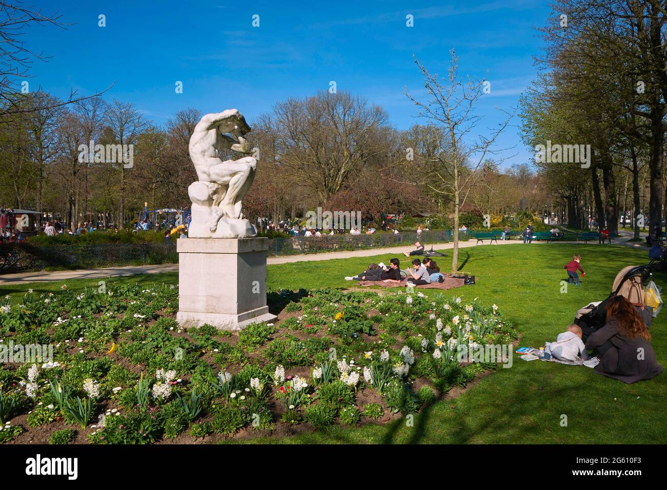 France, Paris, Jardin du Ranelagh, statue of Cain by Joseph Michel
