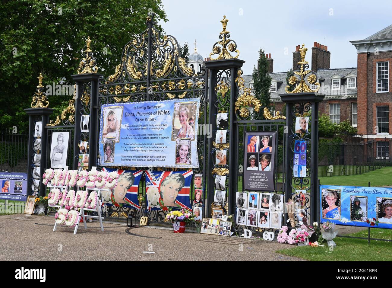 Princess diana statue unveiling hires stock photography and images Alamy