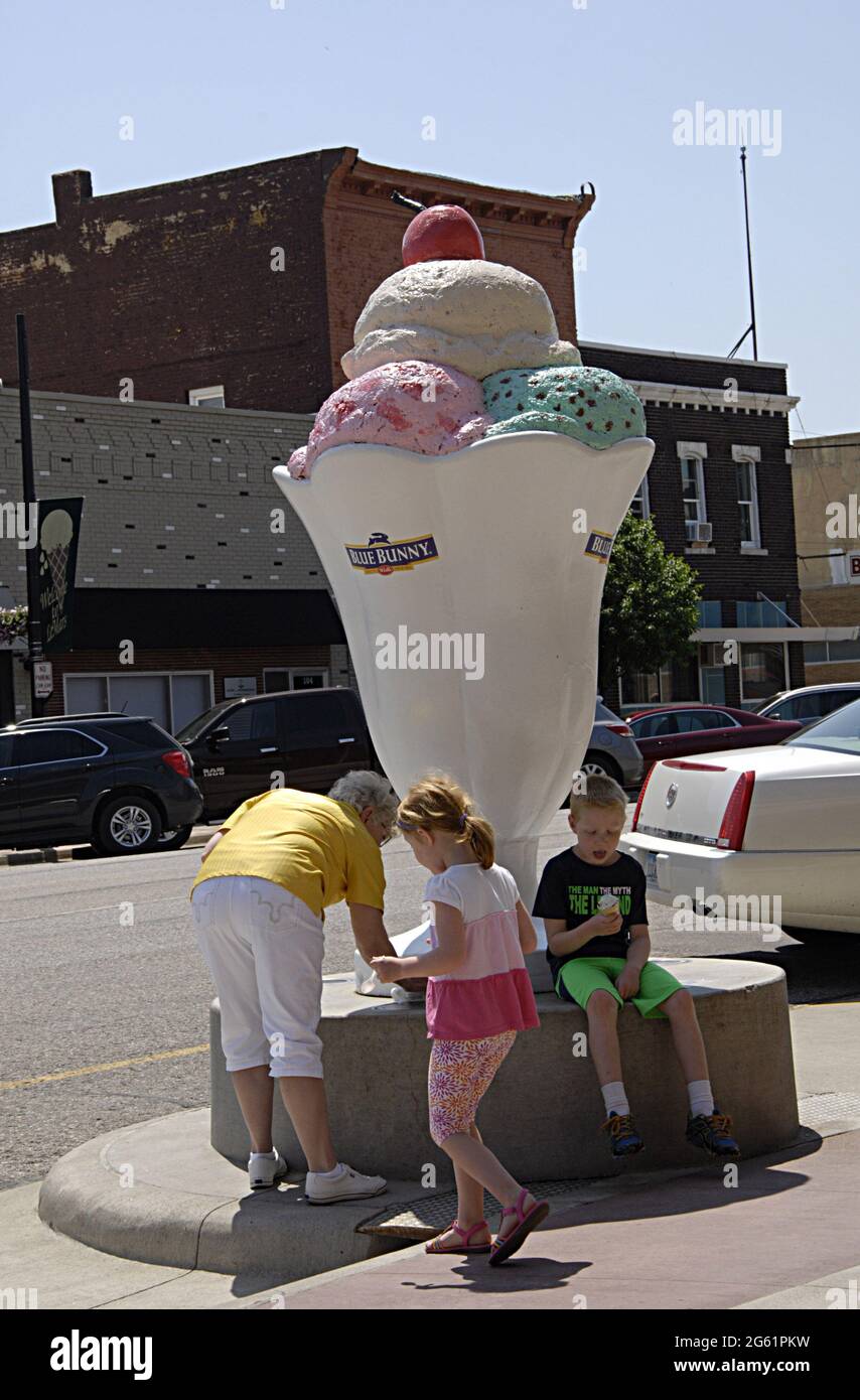 LE MARS/IOWA /USA Photo feature five days in the life of le mars ruler