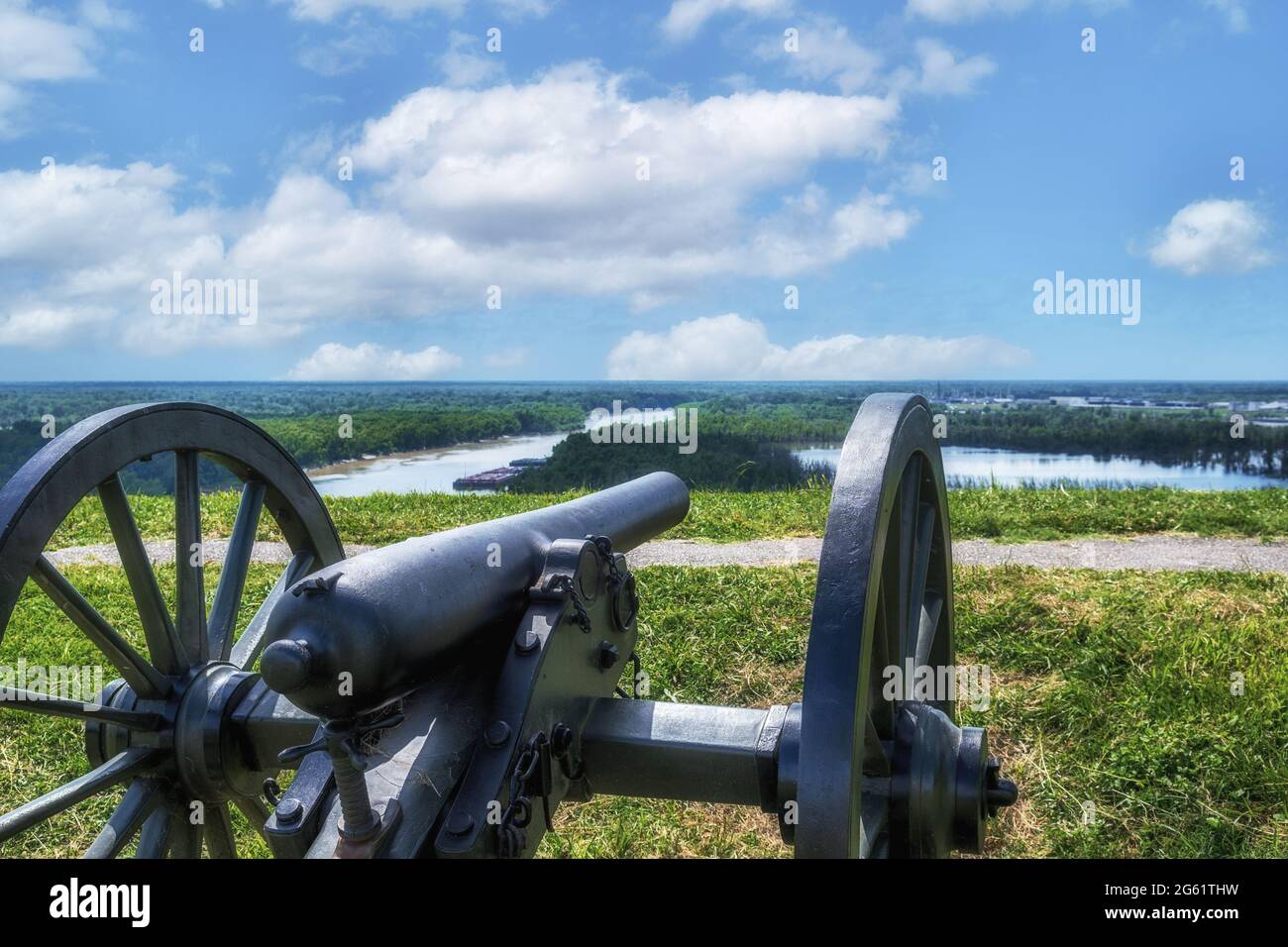 Civil War cannon overlooking the Yazoo River at Vicksburg National