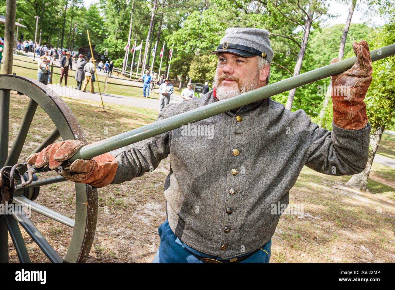 Alabama Marbury Confederate Memorial Park,Civil War reenactor period costume soldier loading cannon, Stock Photo