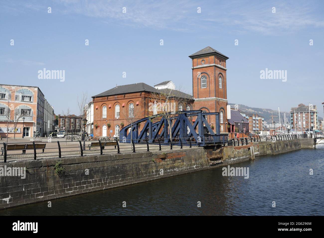 Swansea marina swing bridge and the former Pump House building converted to a bar, Wales UK Stock Photo