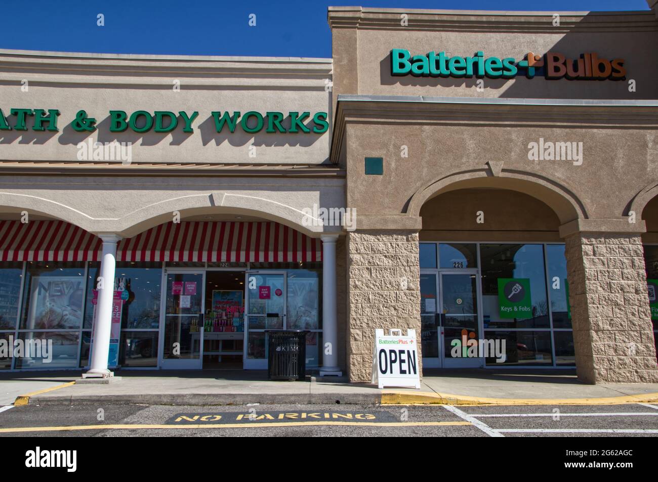 Batteriesplus hires stock photography and images Alamy