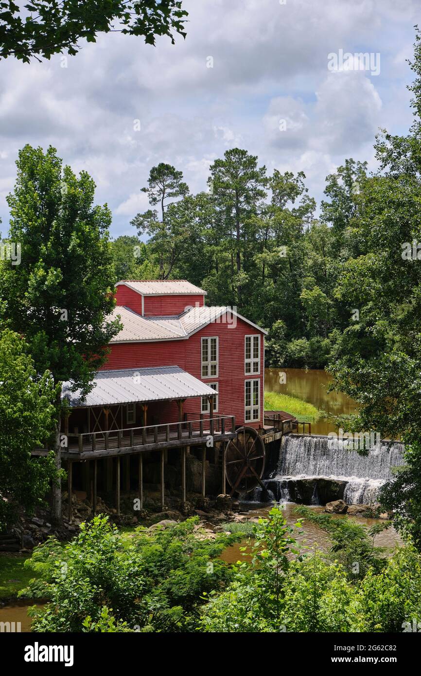 Yellowleaf Mill, an old restored grist mill on the Yellow Leaf Creek, in Chilton County Alabama, USA. Stock Photo