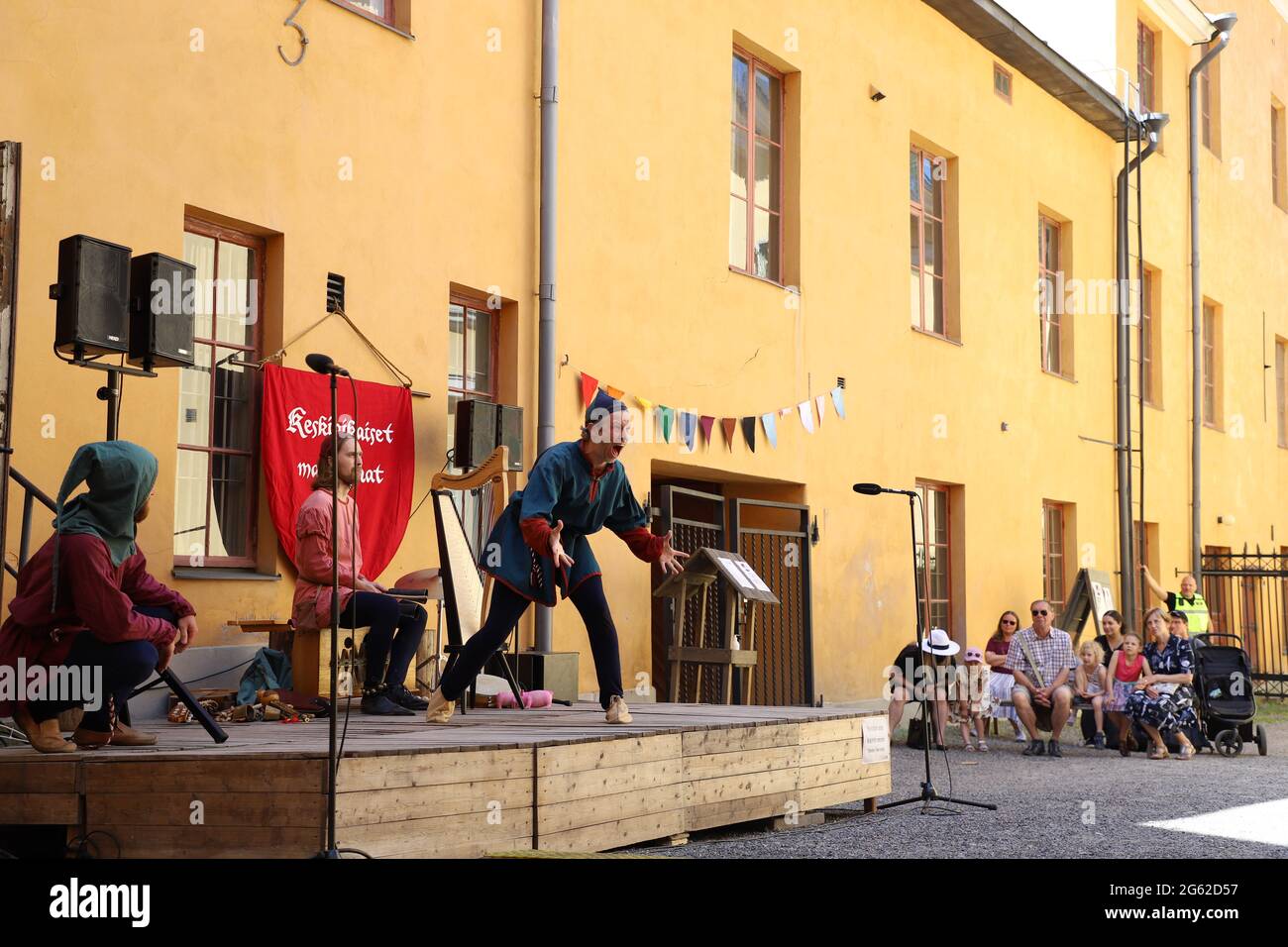 Turku, Finland. 1st July, 2021. Actors dressed in medieval style costumes perform at the annual Medieval Market in Turku, Finland, July 1, 2021. The annual Medieval Market, one of the largest historical events in Finland, is held in Turku from July 1 to July 4. Due to the COVID-19 pandemic, this year's scale has been reduced and the number of visitors are severely restricted. Credit: Zhu Haochen/Xinhua/Alamy Live News Stock Photo