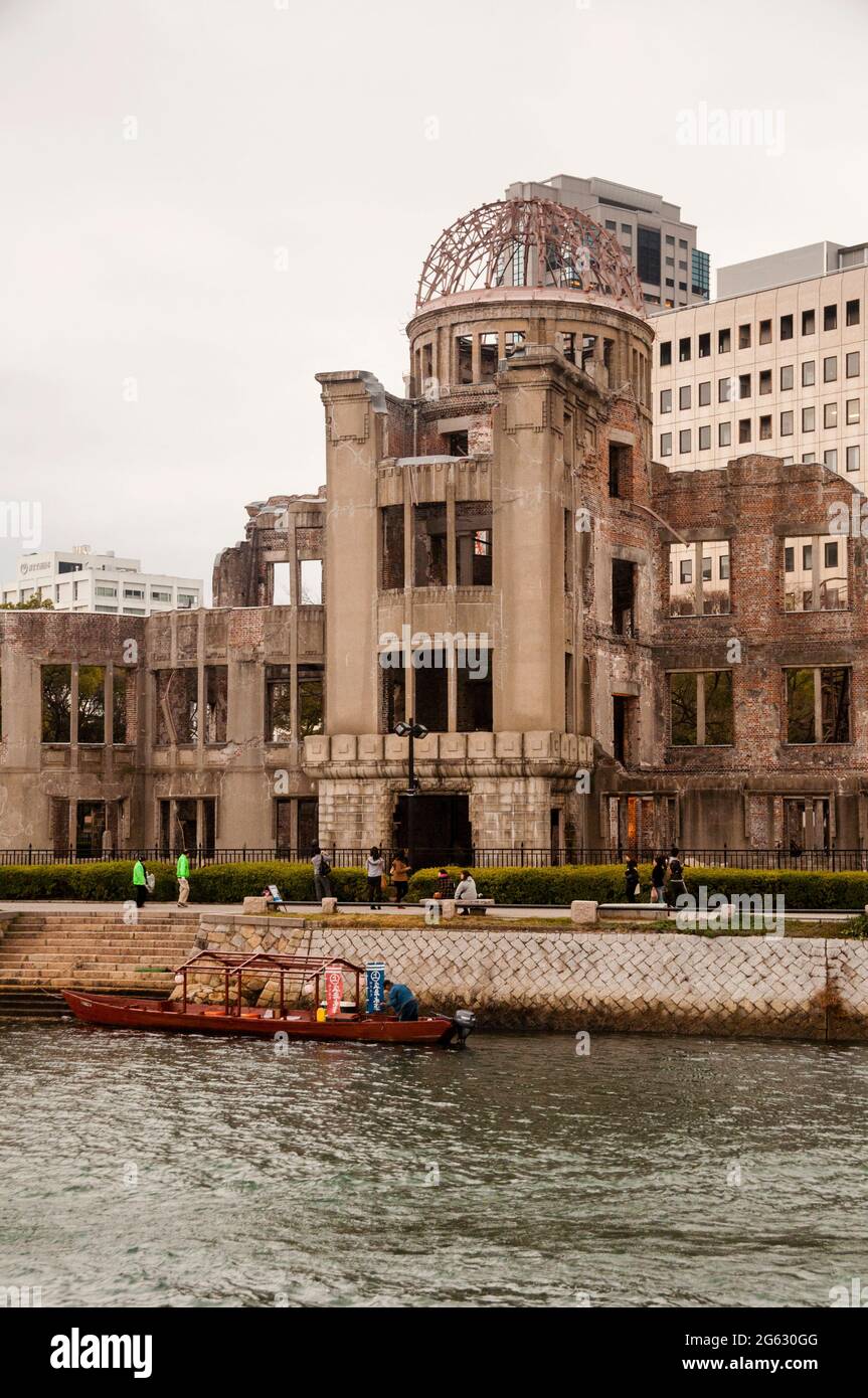 The Hiroshima Peace Memorial is the ruin of the Hiroshima Prefectural