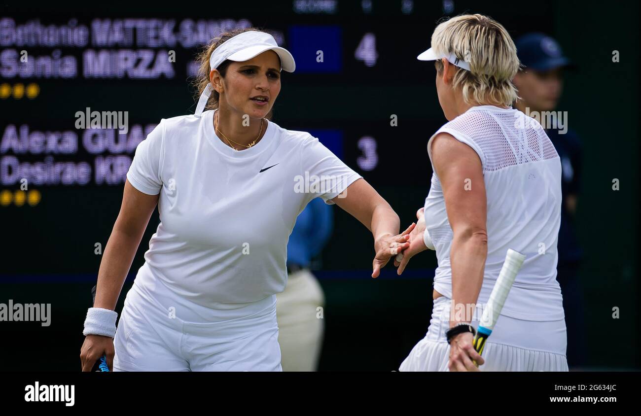 London, UK. 01st July, 2021. Sania Mirza of India and Bethanie Mattek-Sands of the United States playing doubles at The Championships Wimbledon 2021, Grand Slam tennis tournament on July 1, 2021 at All England Lawn Tennis and Croquet Club in London, England - Photo Rob Prange/Spain DPPI/DPPI Credit: Independent Photo Agency/Alamy Live News Stock Photo