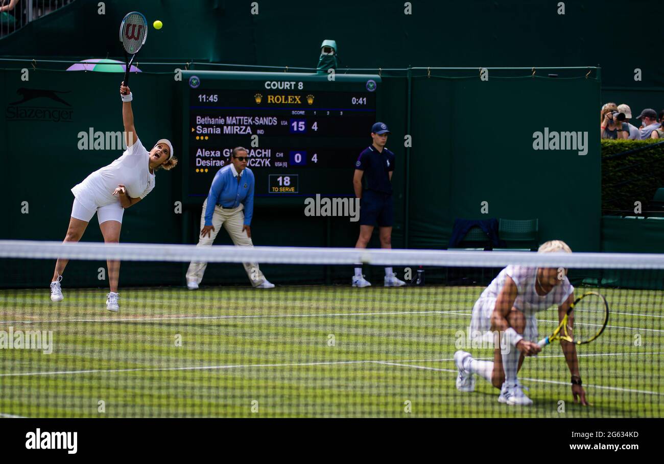 London, UK. 01st July, 2021. Sania Mirza of India and Bethanie Mattek-Sands of the United States playing doubles at The Championships Wimbledon 2021, Grand Slam tennis tournament on July 1, 2021 at All England Lawn Tennis and Croquet Club in London, England - Photo Rob Prange/Spain DPPI/DPPI Credit: Independent Photo Agency/Alamy Live News Stock Photo