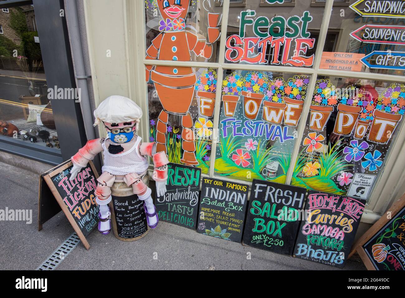 Flowerpot Festival 2021 Settle , Forage & Feast Stock Photo Alamy