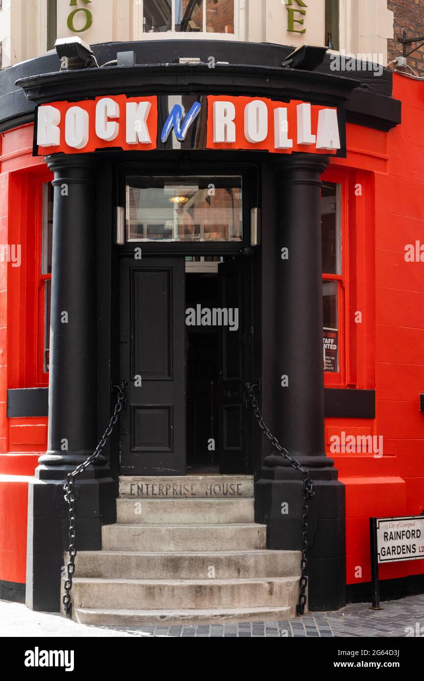 Rock N Rolla, a music bar in Ranford Gardens, Liverpool Stock Photo - Alamy
