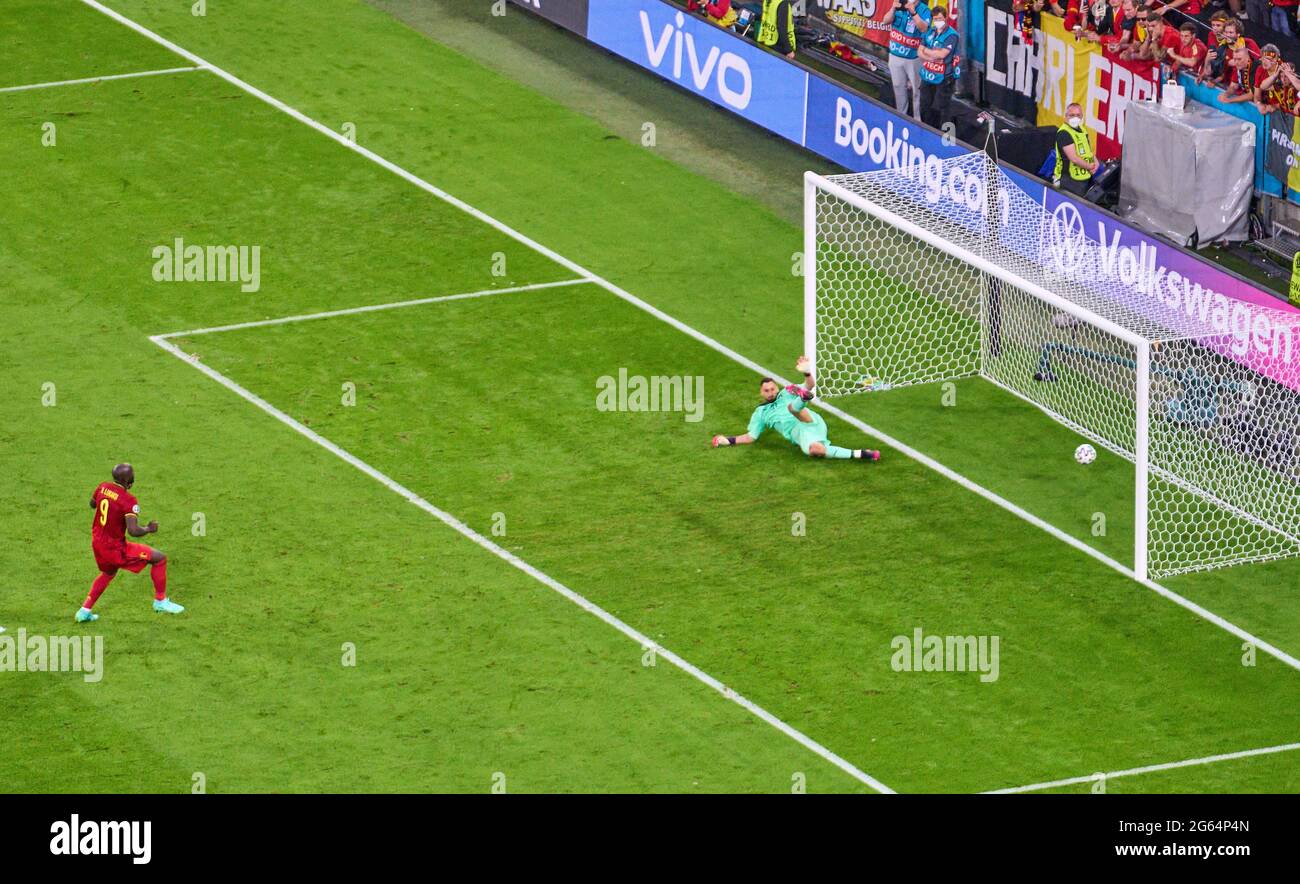 Penalty kick hi-res stock photography and images - Alamy